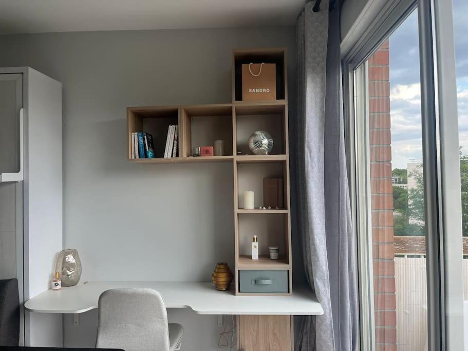 Le Studio - Parking & Balcon Toulouse Luaran gambar